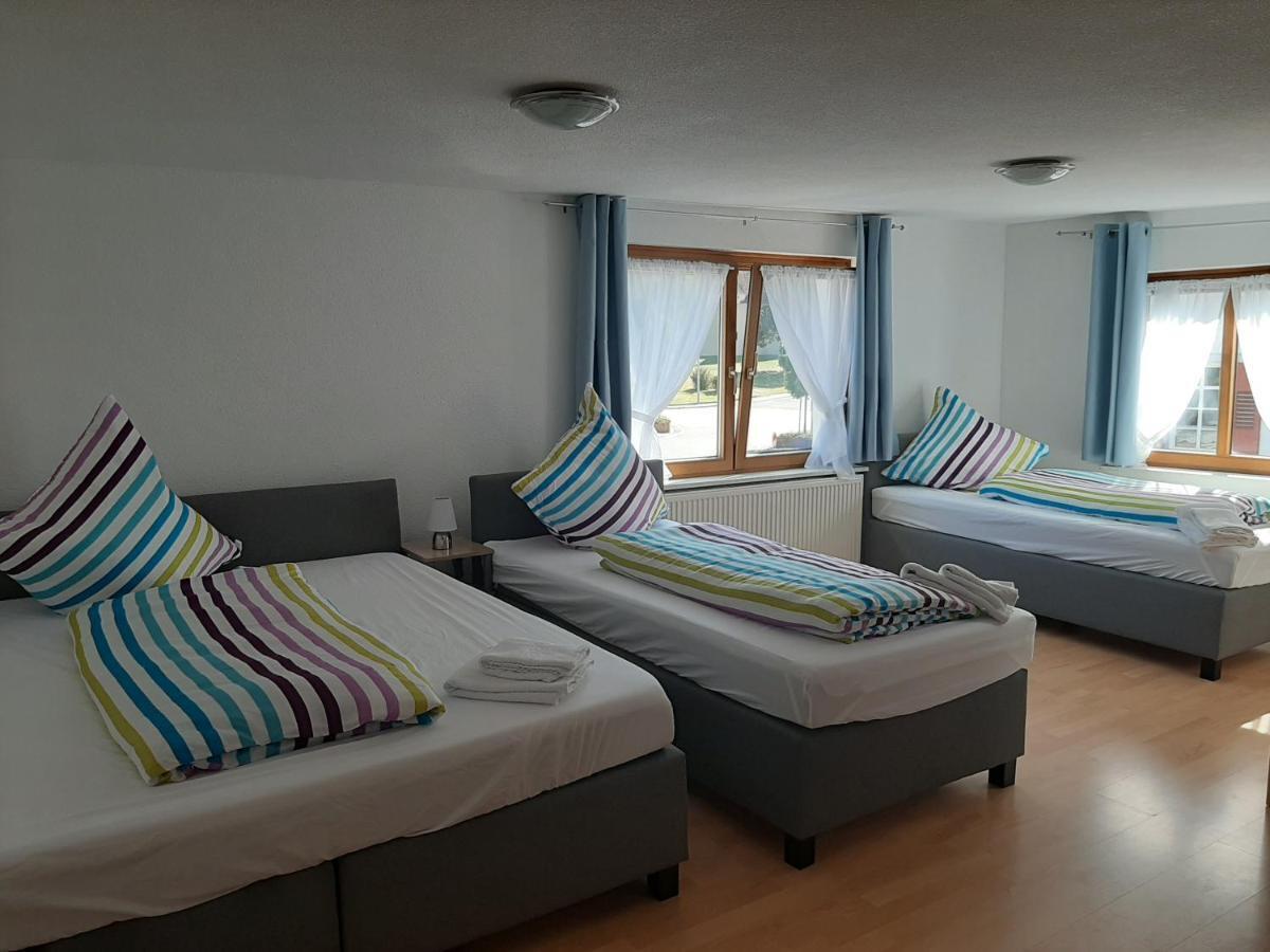 Gaestehaus Pension Waldhorn Weilen unter den Rinnen Zewnętrze zdjęcie